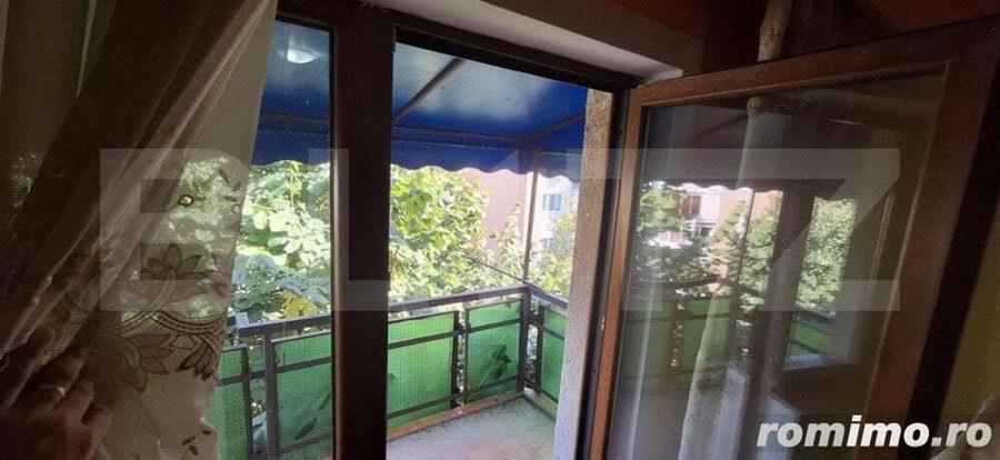 Apartament 2 camere , cu 2 balcoane ?i pivni?a , zona Micro 17 - 12