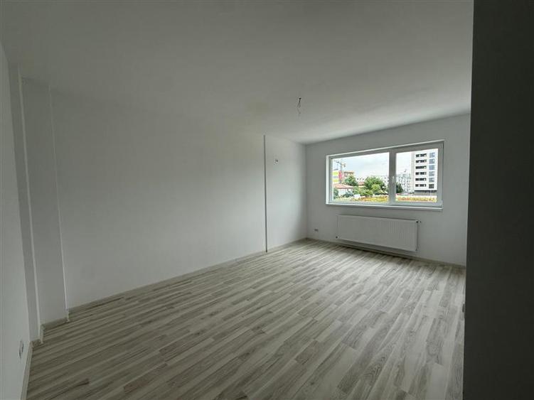 Apartament cu 2 camere decomandat în Berceni