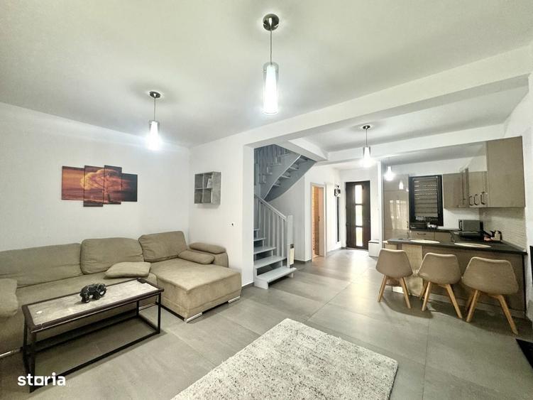 Casă cu 3 camere în Central