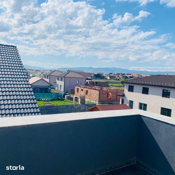 Casă cu 5 camere cu Teren 350 Mp în Șura Mică