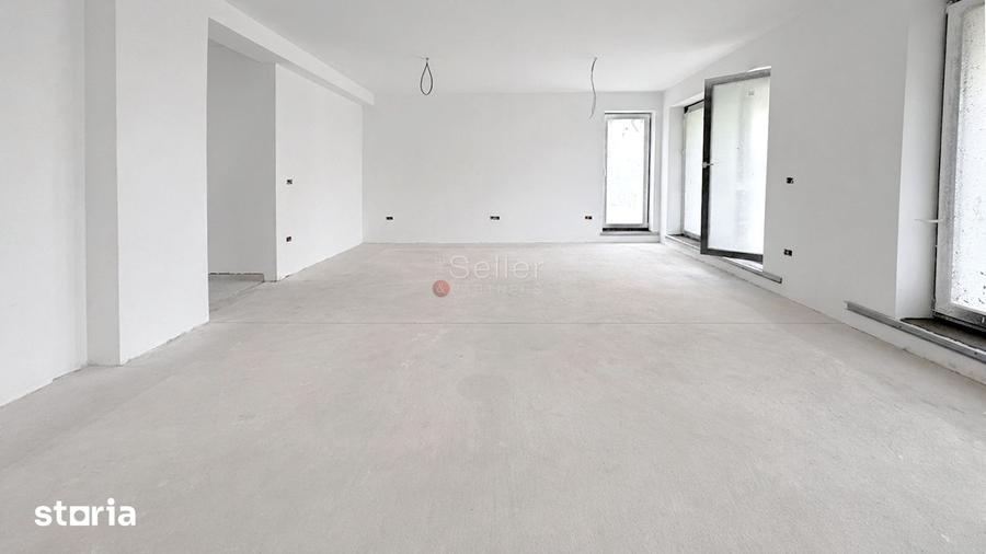 Casă cu 4 camere cu Teren 537 Mp în Central