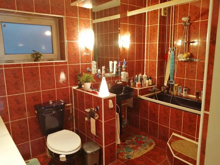 Casă cu 3 camere cu Teren 120 Mp în Exterior Vest