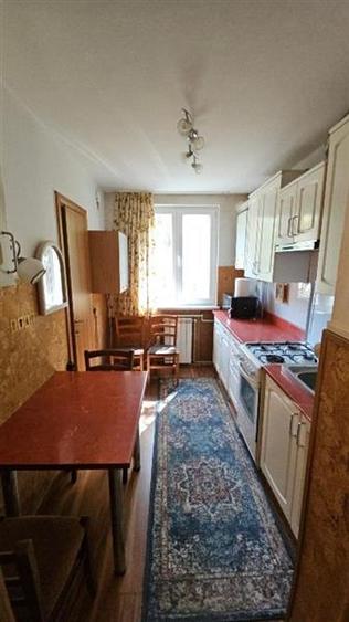 Apartament cu 3 camere decomandat, mobilat în Brâncoveanu