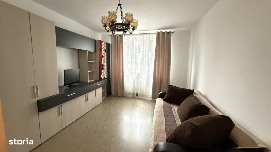 Apartament cu 2 camere în Centrul Civic