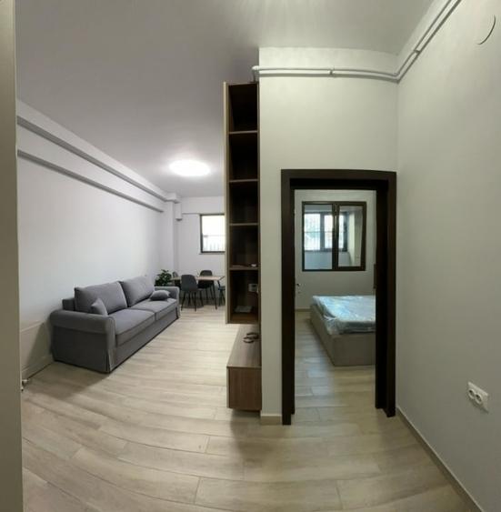 Apartament cu 2 camere nedecomandat în Păcurari