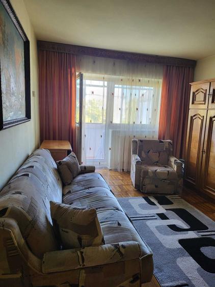 Apartament cu 2 camere decomandat în Traian