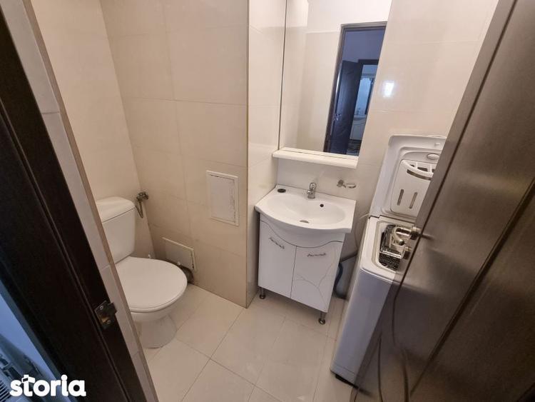 Apartament cu 3 camere decomandat în Dofteana