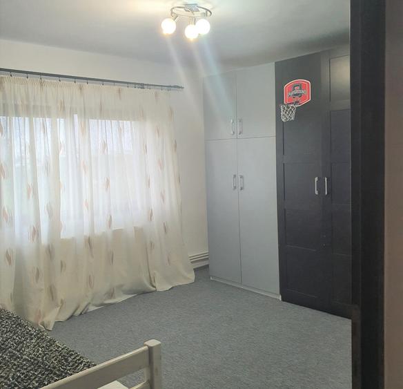 Apartament cu 2 camere decomandat în Colentina