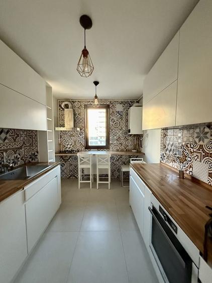 Apartament cu 2 camere decomandat în Exterior Vest