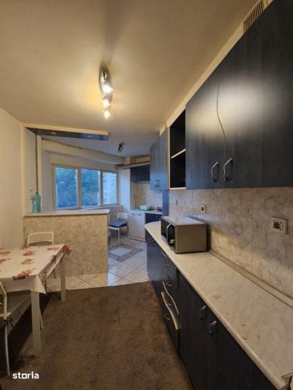 Apartament cu 3 camere în 13 Septembrie