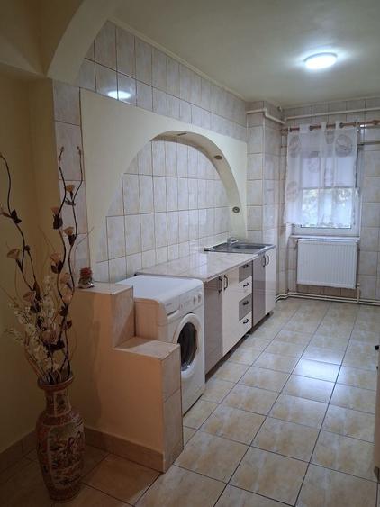 Apartament cu 2 camere decomandat în Ultracentral