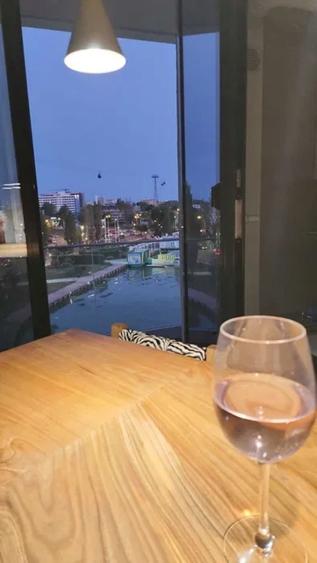 Apartament cu 2 camere decomandat, mobilat în Mamaia
