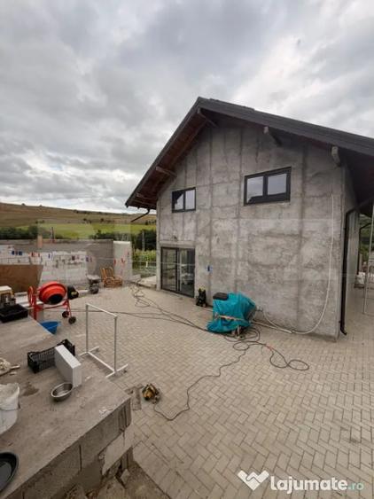 Casa de vanzare, 160 mp utili, teren 1820 mp, zona Bunesti - 11