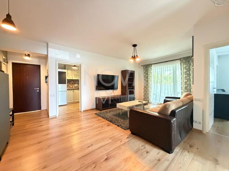 Apartament cu 3 camere semidecomandat, mobilat în Arhitecților - Calea Cisnădiei — fotografia 2