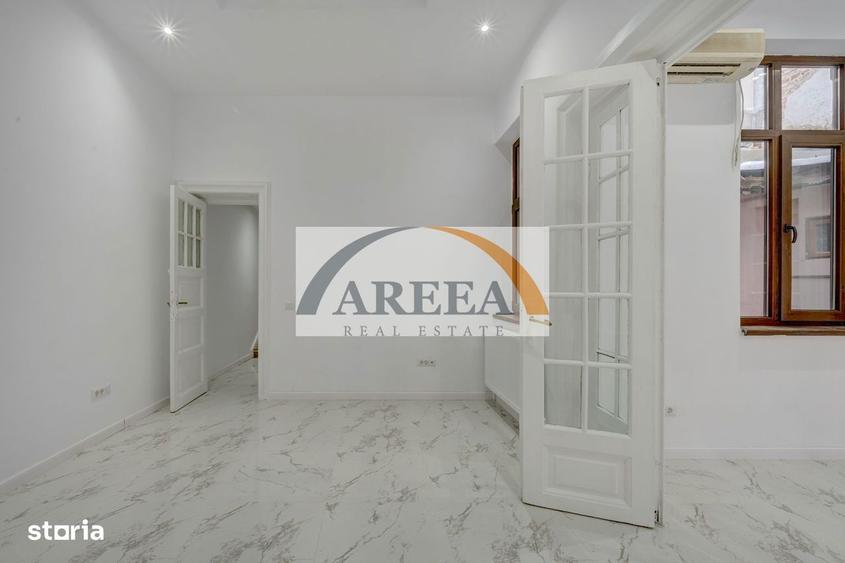 Casă cu 6 camere decomandat cu Teren 115 Mp în Eminescu