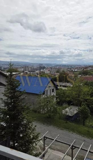Duplex cu 5 camere cu Canalizare în Iris