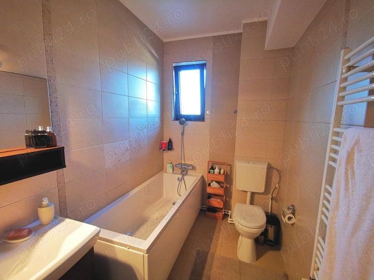 Apartament cu 2 camere semidecomandat în Dobroești