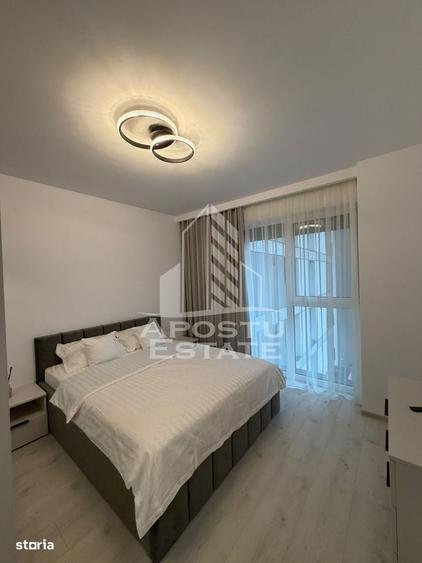 Apartament cu 3 camere în Aradului