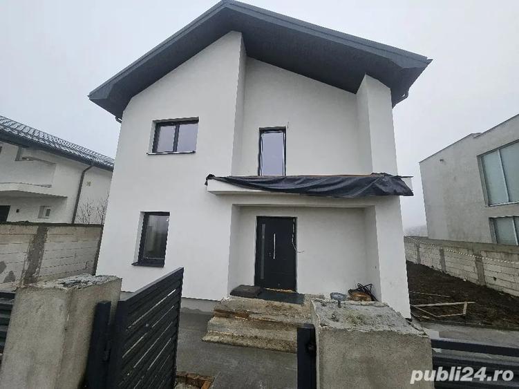 Casă cu 2 camere cu Teren 310 Mp în Berceni