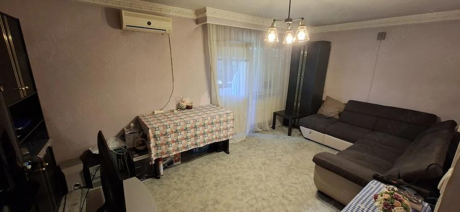 Apartament cu 3 camere decomandat în Nord