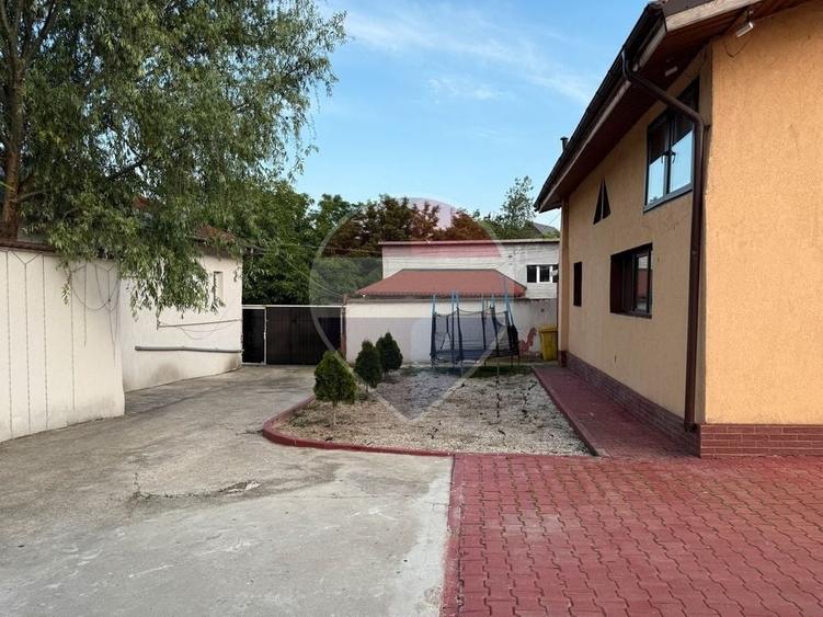 Casă individuală cu 3 camere cu Teren 587 Mp în Glina