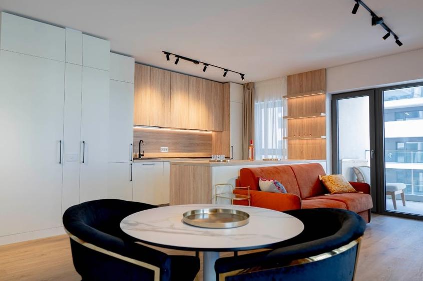 Apartament cu 2 camere semidecomandat în Aviației
