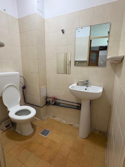 Apartament cu 3 camere decomandat în Ozana