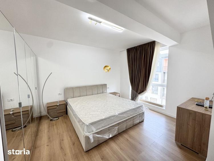 Apartament cu 3 camere, mobilat în Central
