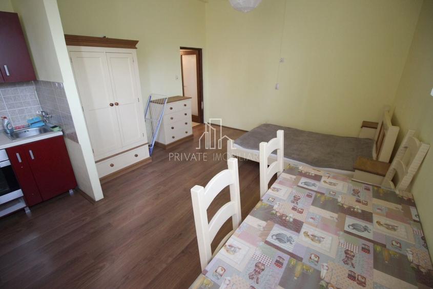 Apartament 1 Camera De Inchiriat, Piata Trandafirlor,Zona Utracentrala - 3