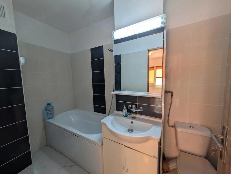 Apartament cu 2 camere semidecomandat în 8 Martie