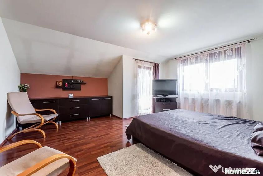Casă cu 5 camere cu Teren 600 Mp în Aradul Nou