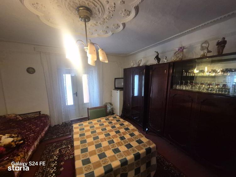 Casă cu 4 camere cu Teren 719 Mp în Vânători-Neamț