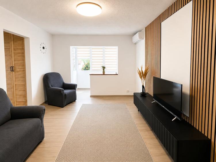 Apartament cu 3 camere semidecomandat, mobilat în Șagului