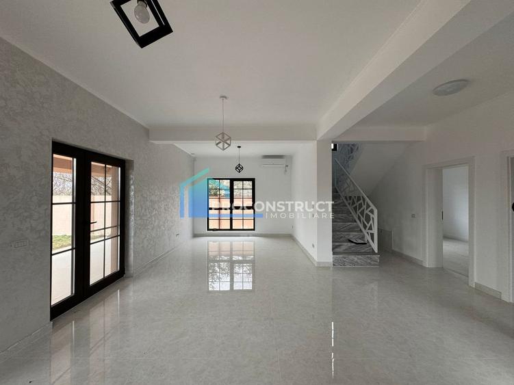 Duplex cu 5 camere cu Canalizare în Giroc