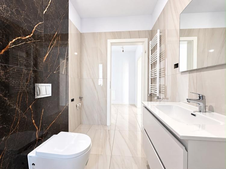 Apartament cu 2 camere decomandat în Torontalului