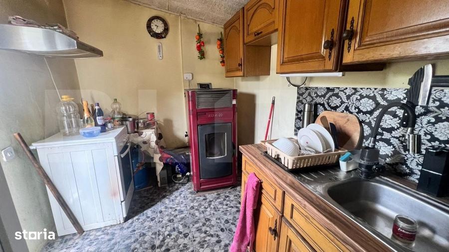 Casă cu 4 camere cu Teren 1000 Mp în Robănești