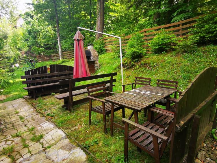 Apartament cu 2 camere semidecomandat în Furnica
