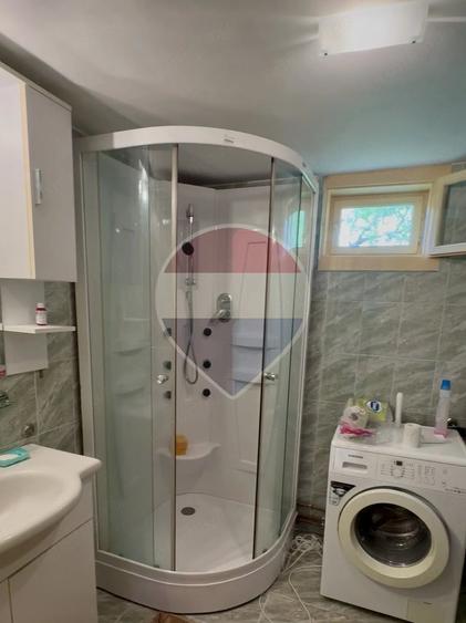 Casă cu 4 camere cu Teren 1123 Mp în Breb
