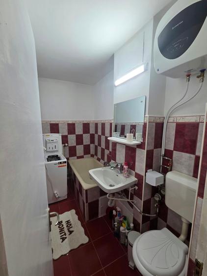 Garsonieră semidecomandată în Tei