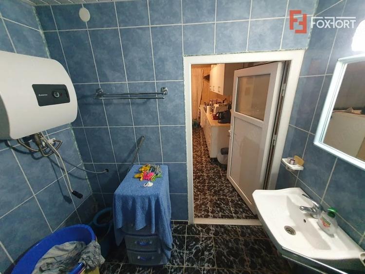 Casă cu 3 camere cu Teren 1238 Mp în Livezile
