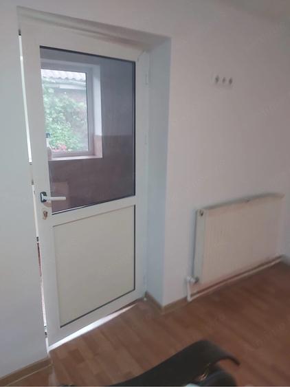 Casă cu 3 camere cu Teren 253 Mp în Industriilor