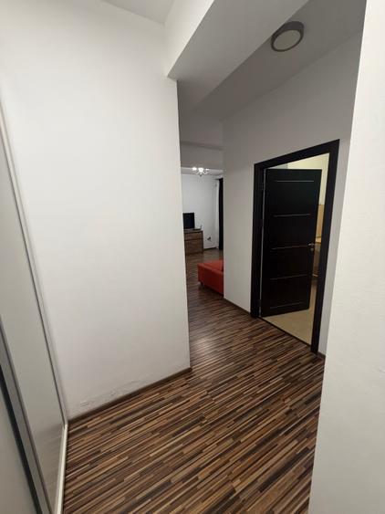 Apartament cu 2 camere decomandat în Tomis Plus
