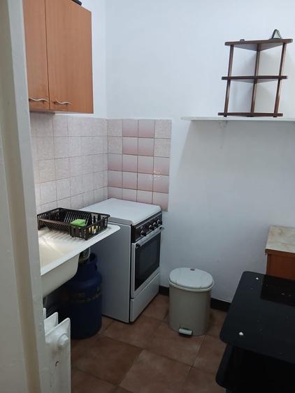 Garsonieră decomandată în Cantemir