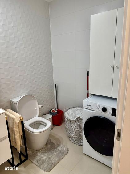 Apartament cu 2 camere decomandat în Theodor Pallady