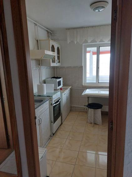 Apartament cu 2 camere decomandat în Dacia