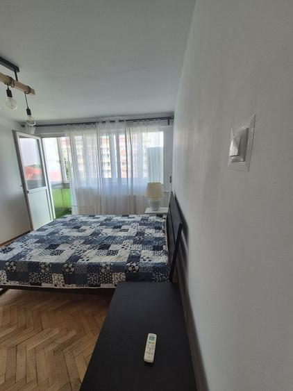 Apartament cu 2 camere decomandat, mobilat în Eroii Revoluției
