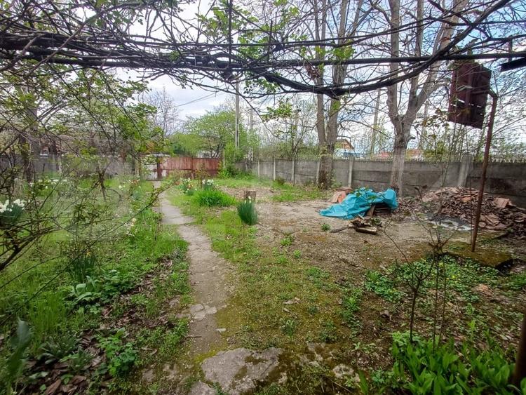 Casă individuală cu 5 camere cu Canalizare în Exterior Vest