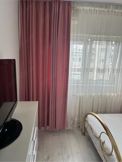 Apartament cu 2 camere semidecomandat în Berceni