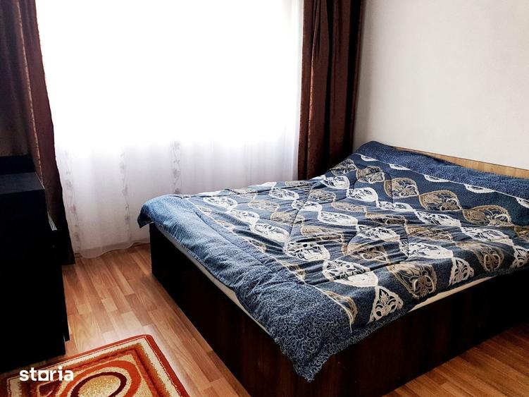 Apartament cu 2 camere în Micro 17