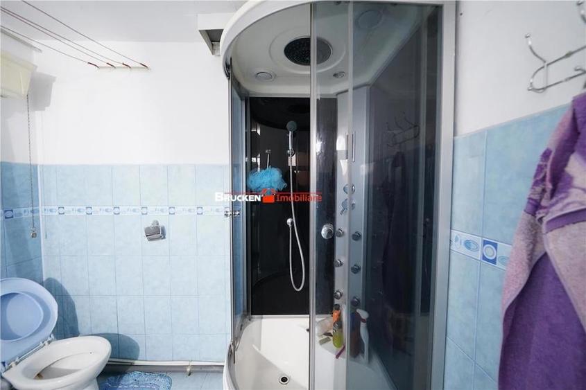Casă cu 3 camere cu Teren 444 Mp în Iosia